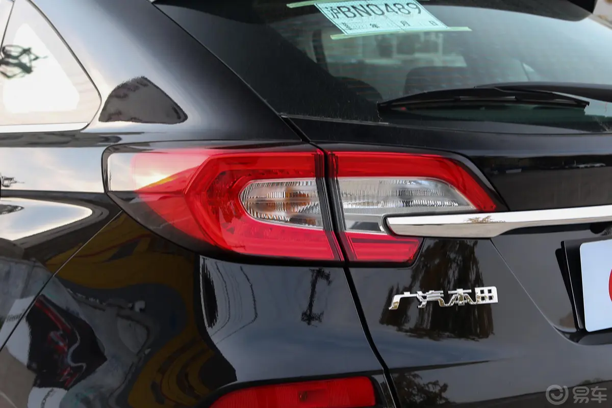 冠道240TURBO CVT 两驱 尊享版 国V外观