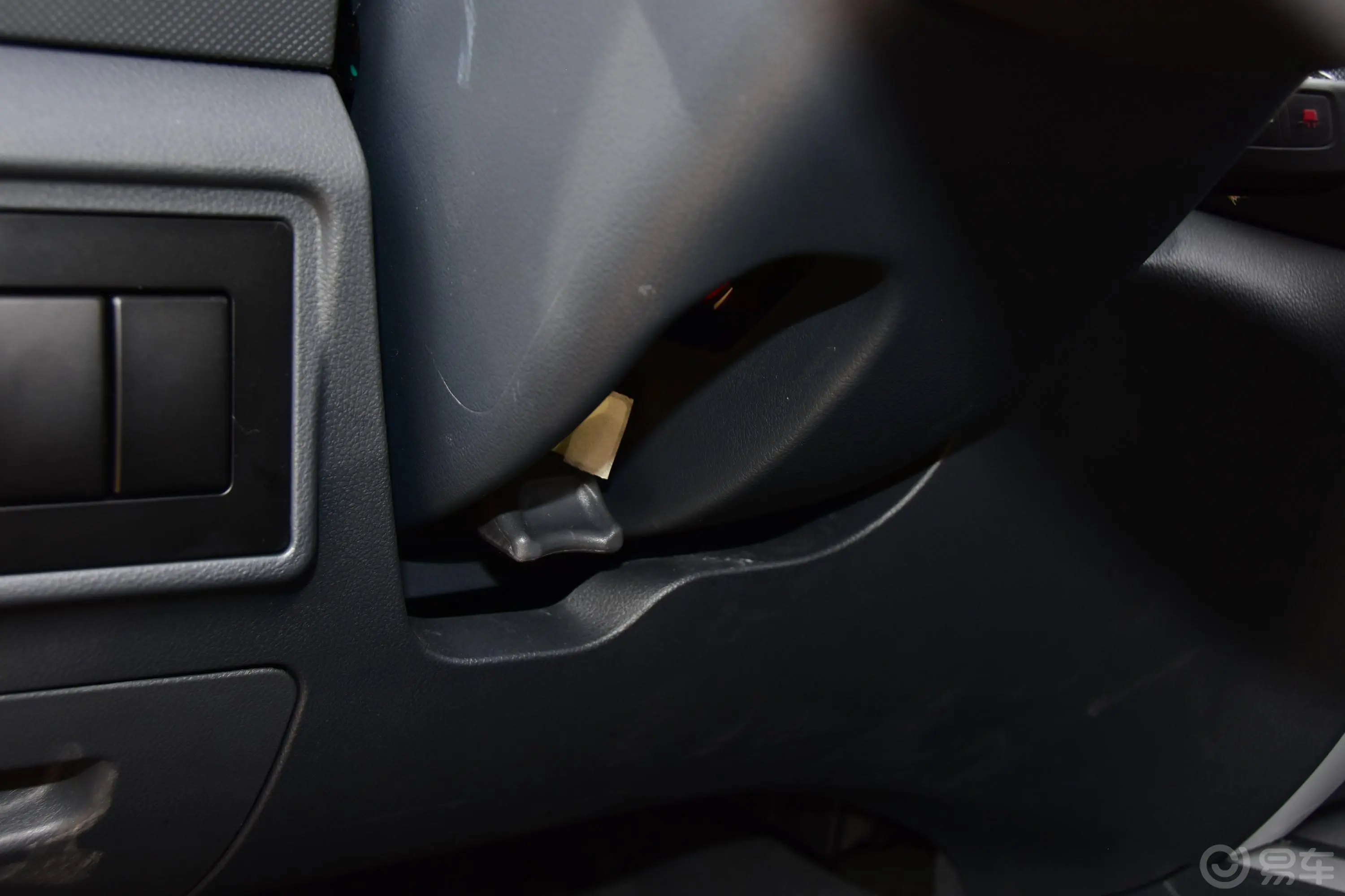 拓陆者E3E3 2.8T 手动 两驱 舒适版 柴油方向盘调节