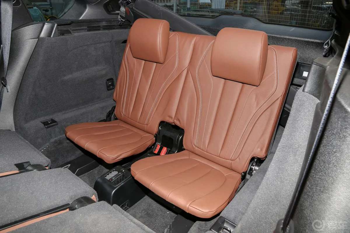宝马X5(进口)xDrive35i M运动豪华版第三排座椅