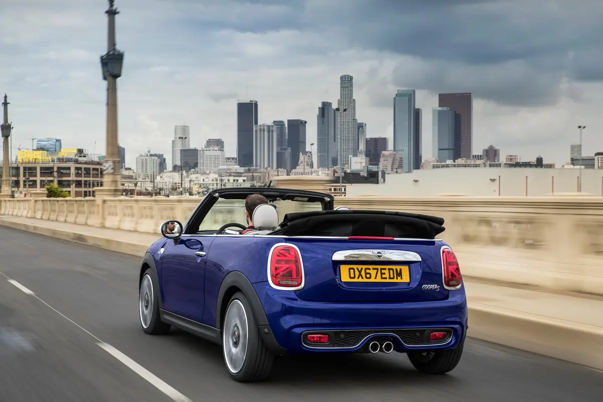 MINI CABRIO