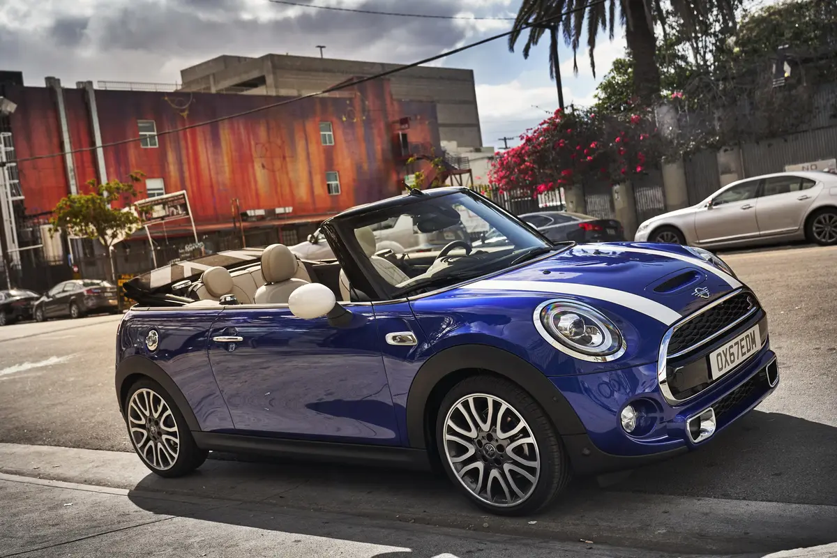 MINI CABRIO