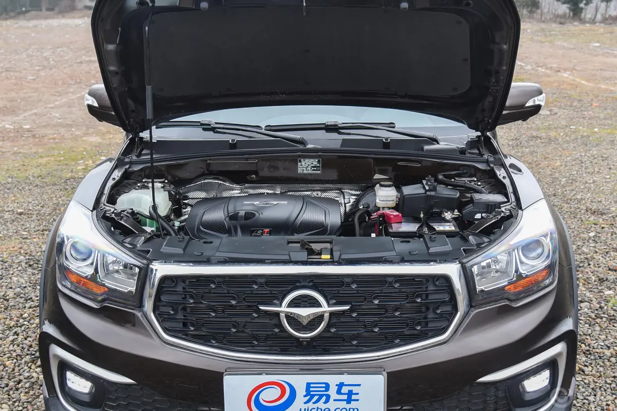 海马S71.8T 手动 豪华版发动机舱整体