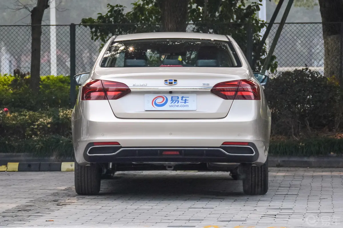 帝豪1.5L CVT 尊贵版外观