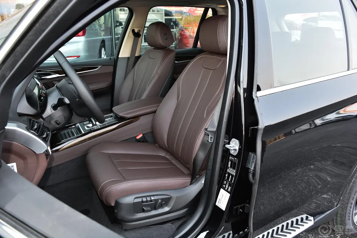 宝马X5(进口)xDrive35i 典雅版驾驶员座椅