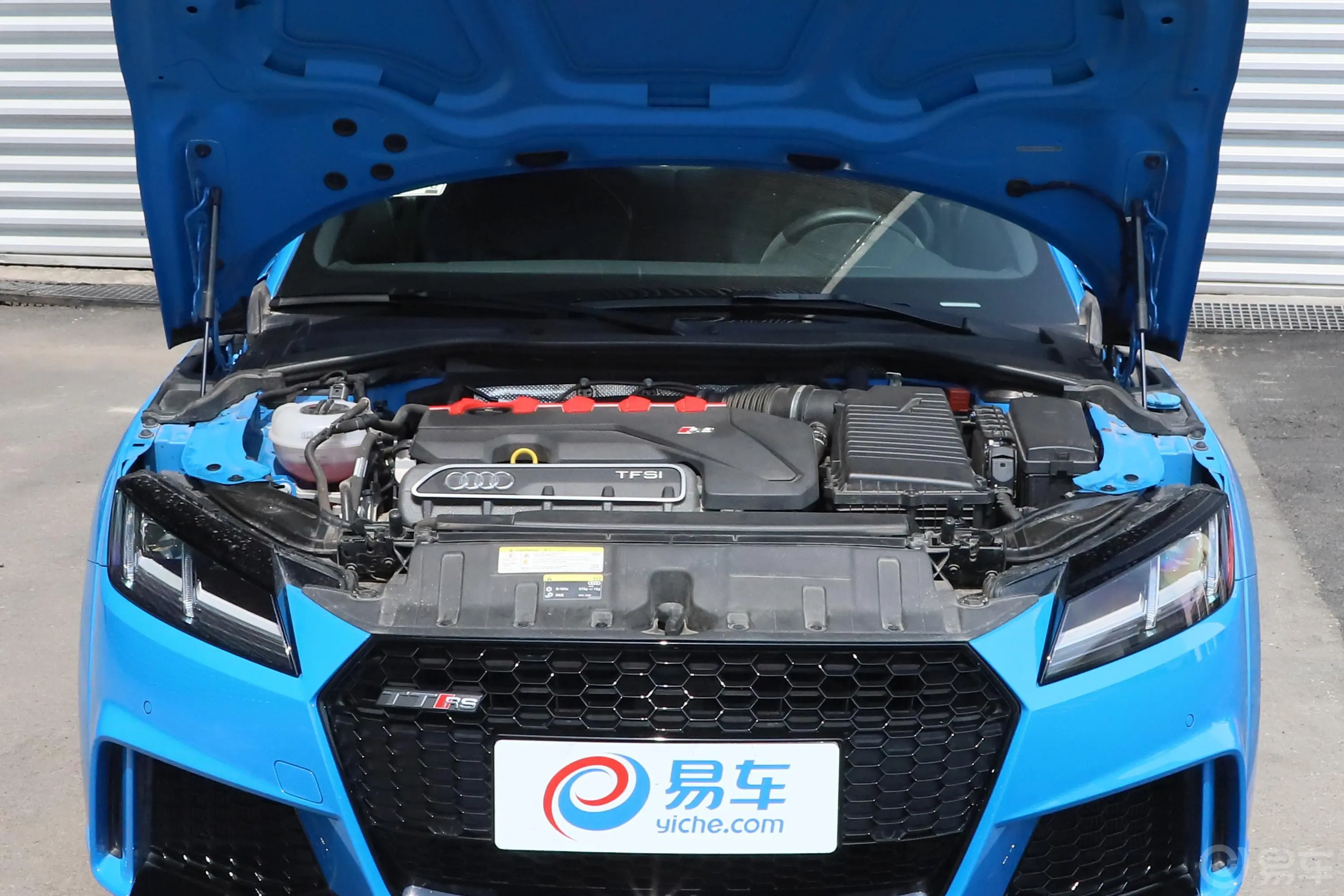 奥迪TT RS2.5T Coupe发动机舱整体