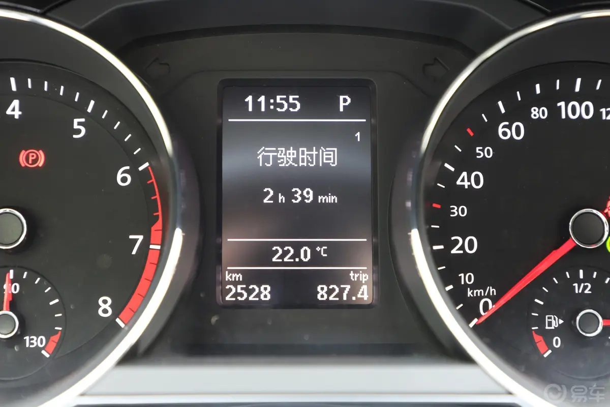 速腾230TSI 双离合 豪华版内饰