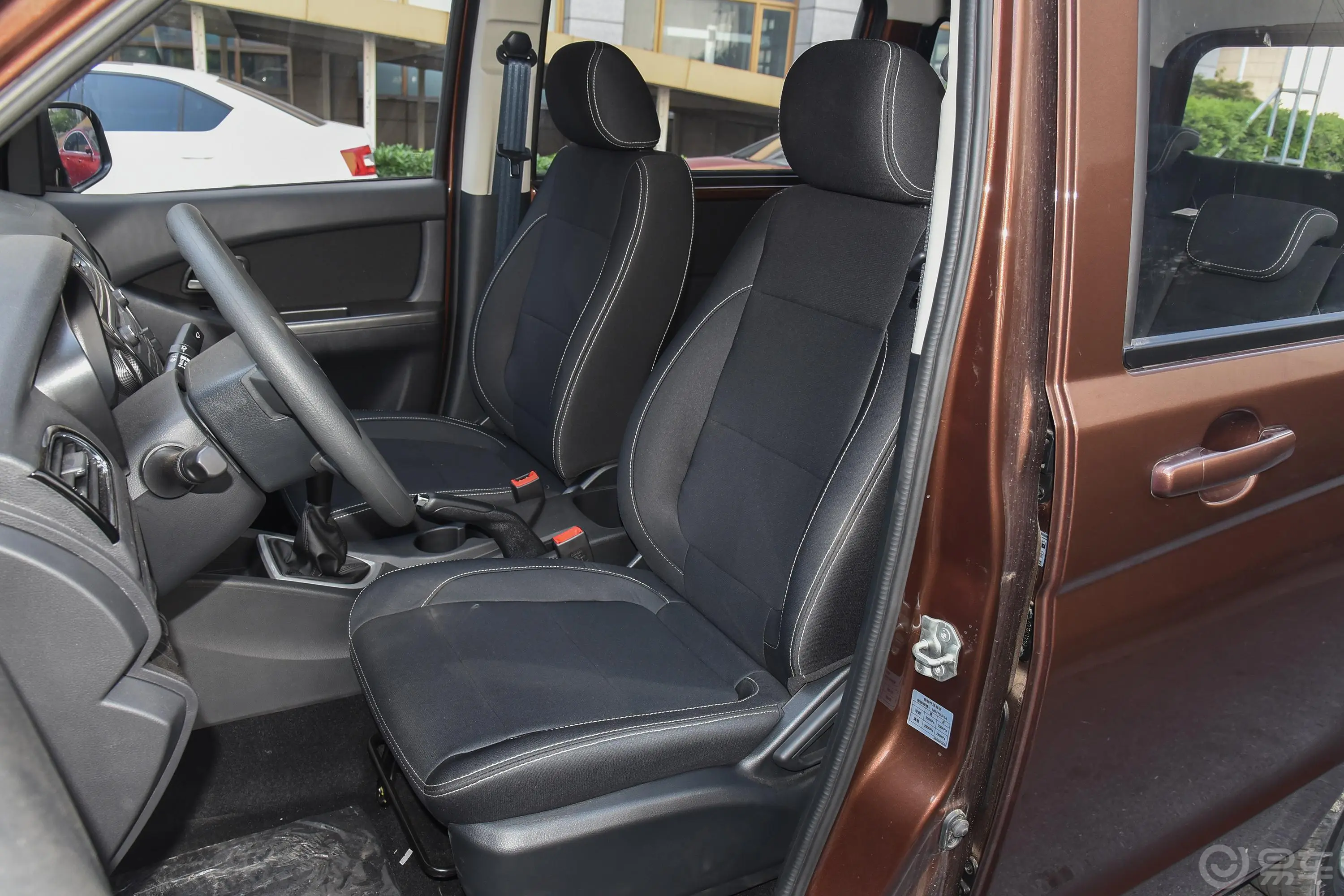 欧诺S欧诺S 1.5L 手动 基本版驾驶员座椅