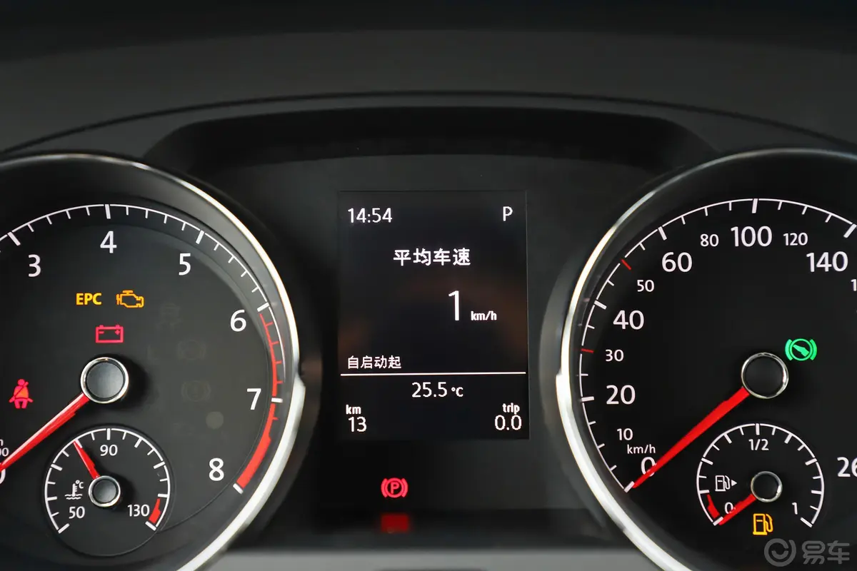 途安L280TSI 双离合 风尚版 7座 国V内饰