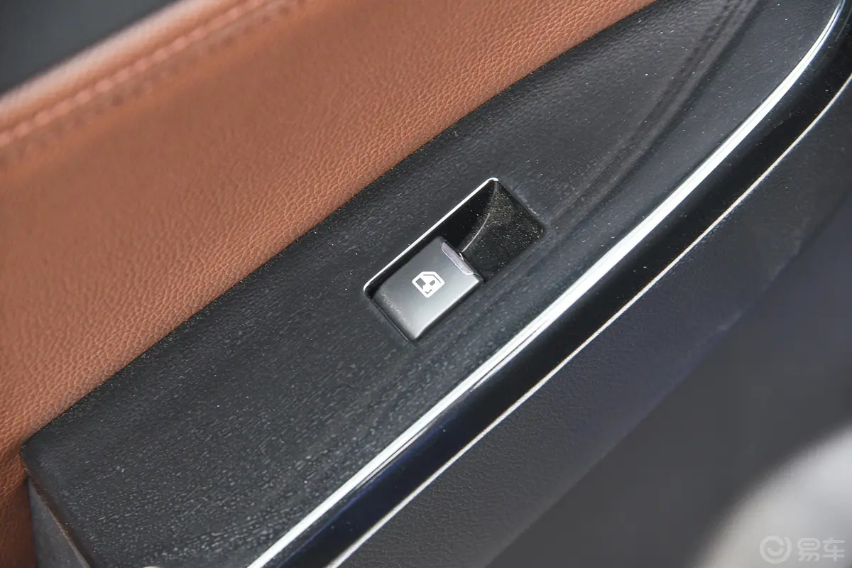 轩朗1.8L 手动 舒适版后车窗调节