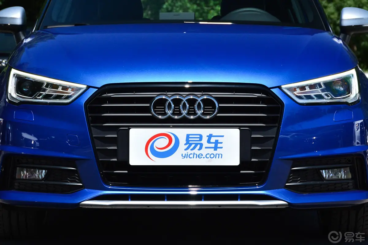 奥迪A130 TFSI 限量典藏版外观