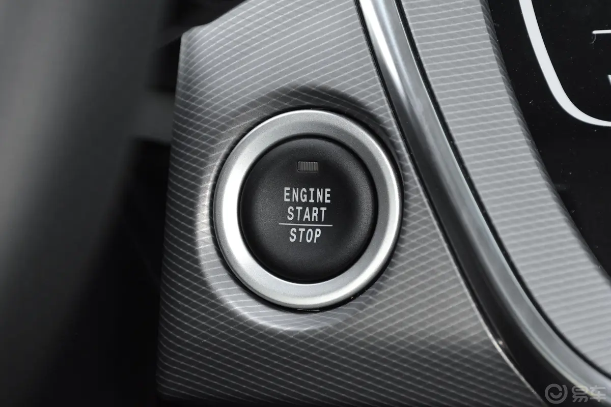 帝豪GS运动版 1.4T 双离合 臻尚版钥匙孔或一键启动按键