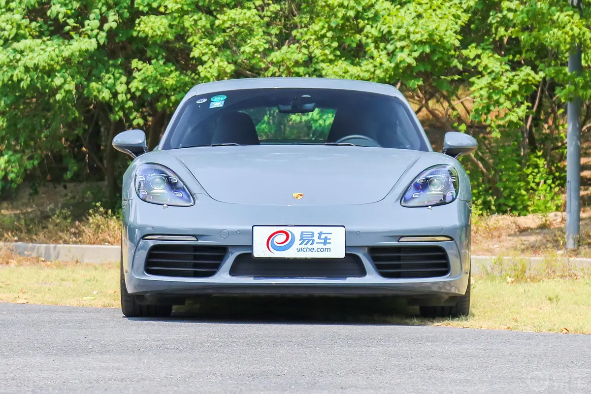 保时捷718Cayman S 2.5T正前水平