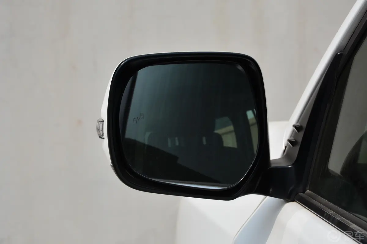 普拉多3.5L VX-NAVI(后挂备胎)后视镜镜面