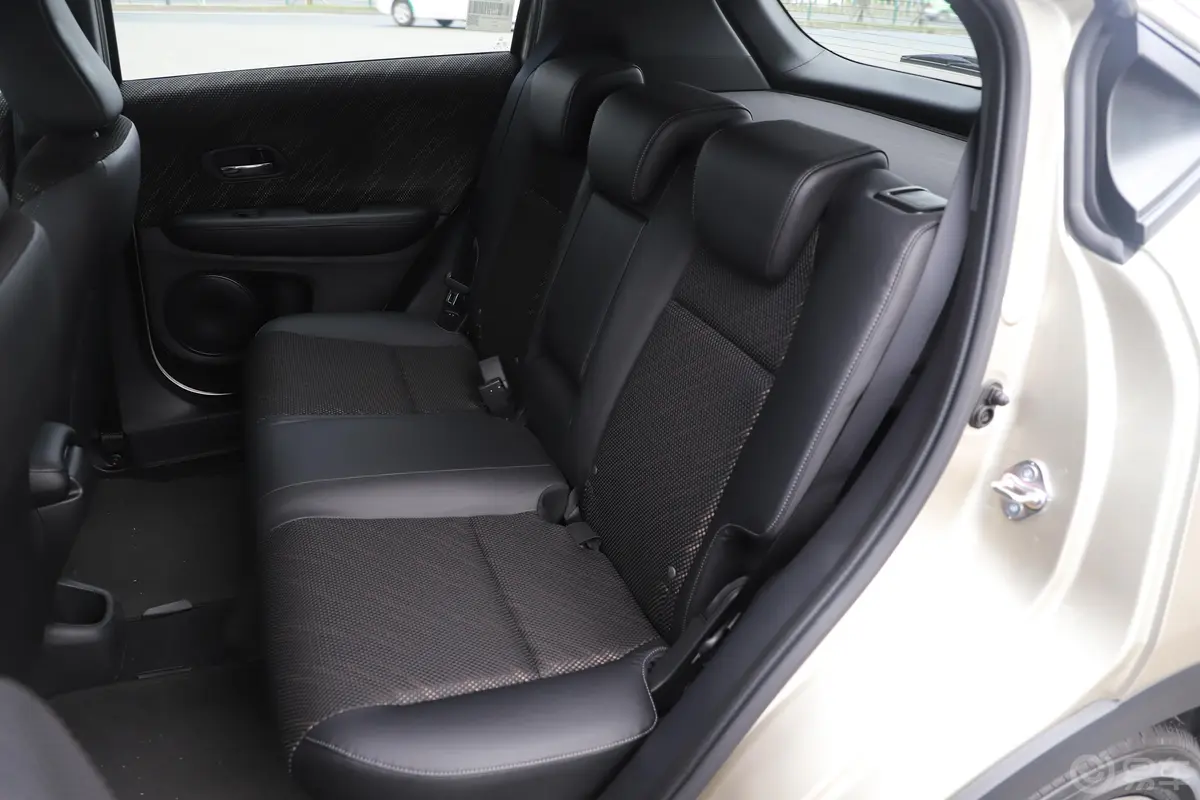 本田XR-V1.8L EXi CVT 舒适版 国V后排座椅