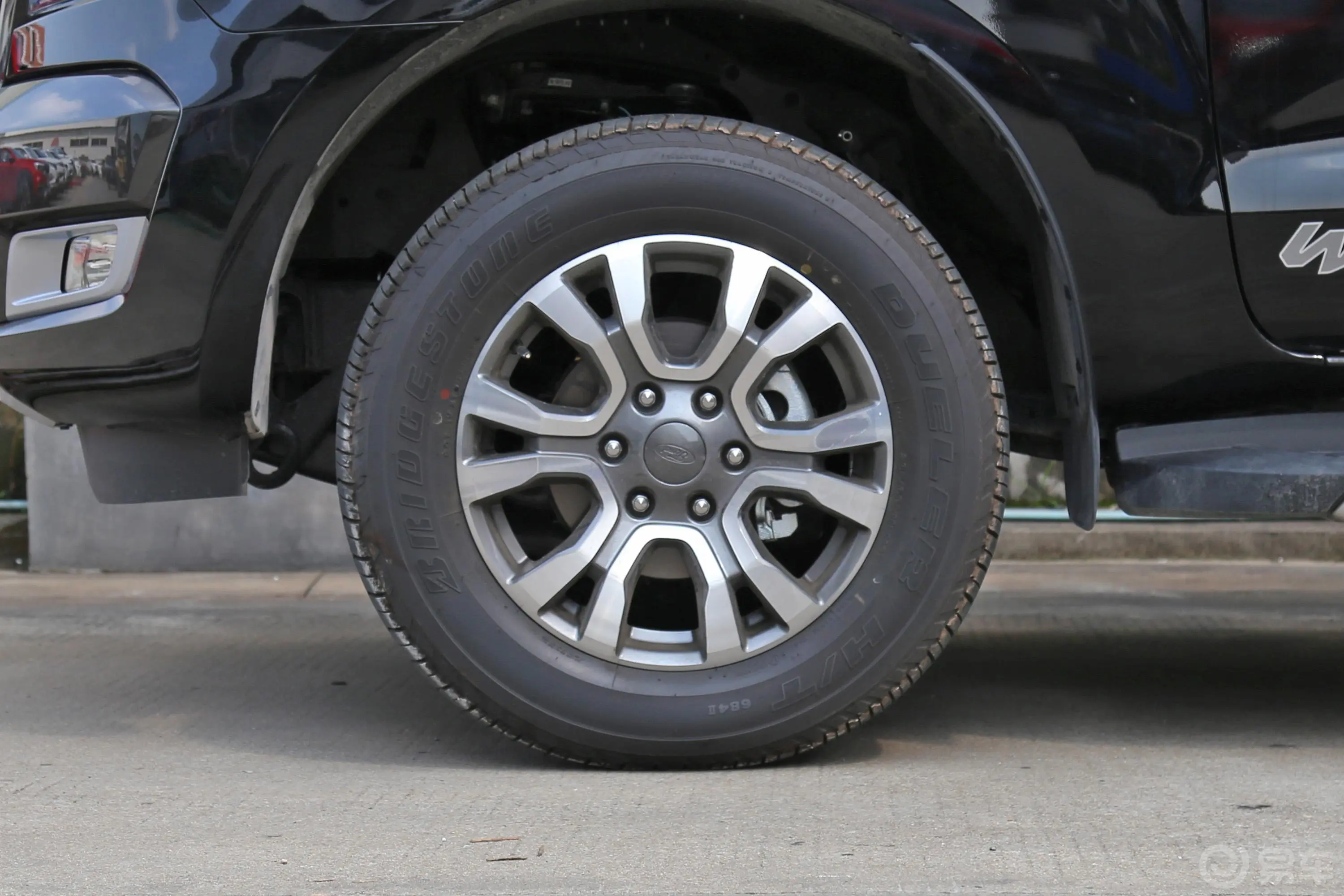 Ranger(海外)3.2TDCi Wildtrak前轮毂造型