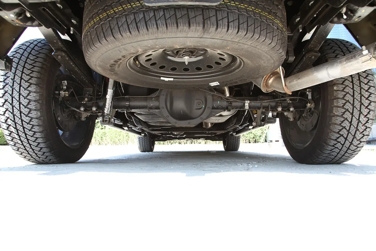 GMC Sierra6.2L 手自一体 SIERRA DENALI 至尊版后悬架整体