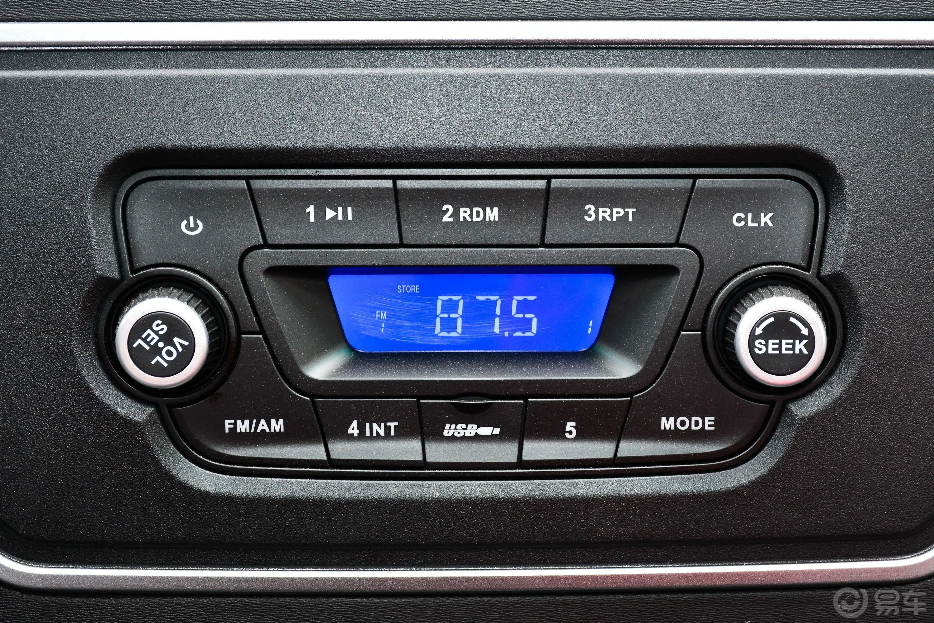 神骐F30单排 1.5L 手动 舒适版 3米货箱(额载1015)音响