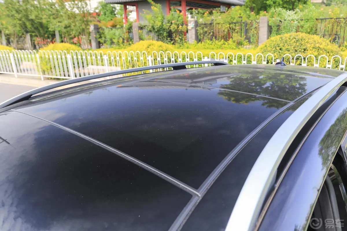 奔驰GLEGLE 400 4MATIC 臻藏版天窗