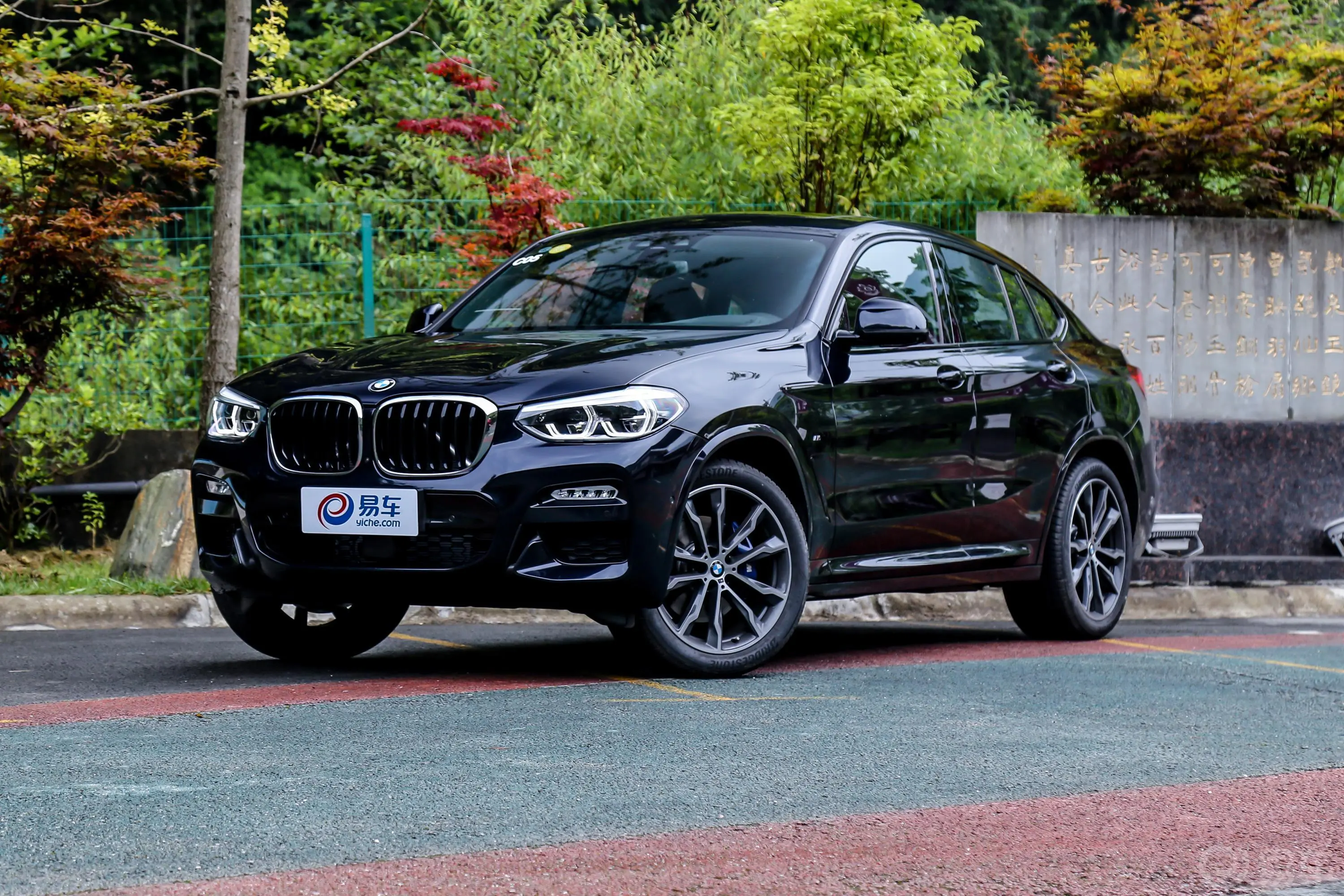 宝马X4xDrive30i M运动套装外观