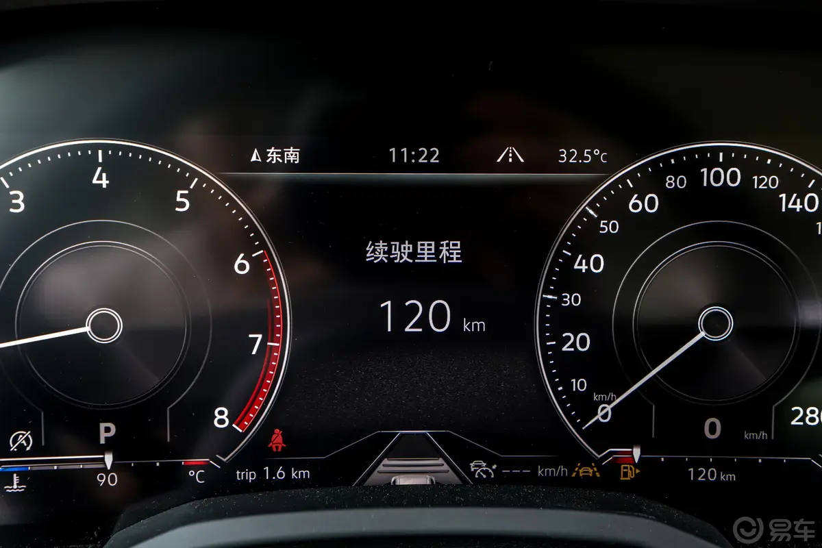 途锐3.0TSI 锐智版 国V内饰