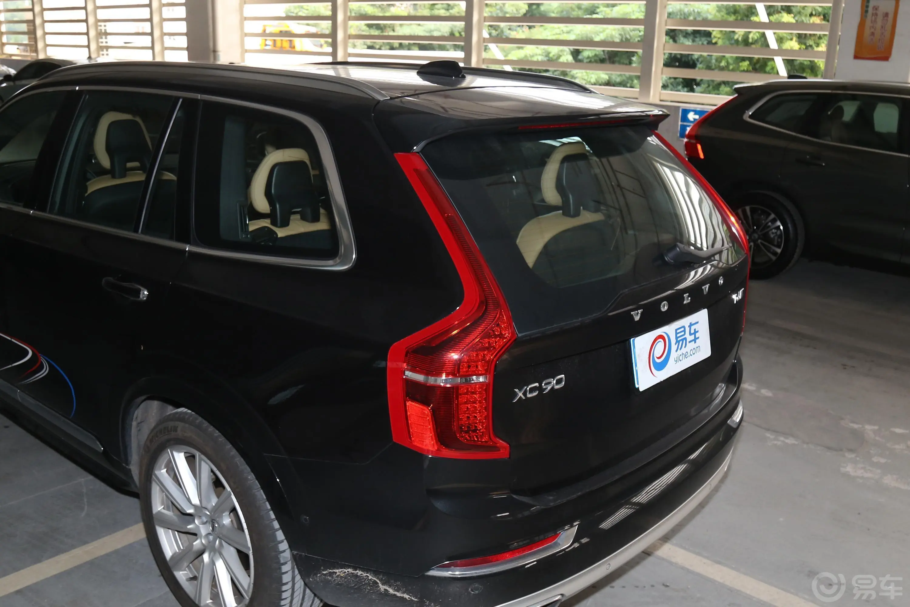 沃尔沃XC90T6 智雅版 7座外观