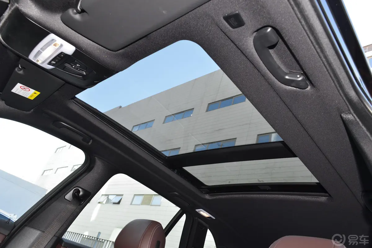 宝马X5(进口)xDrive35i M运动豪华版天窗内拍关闭