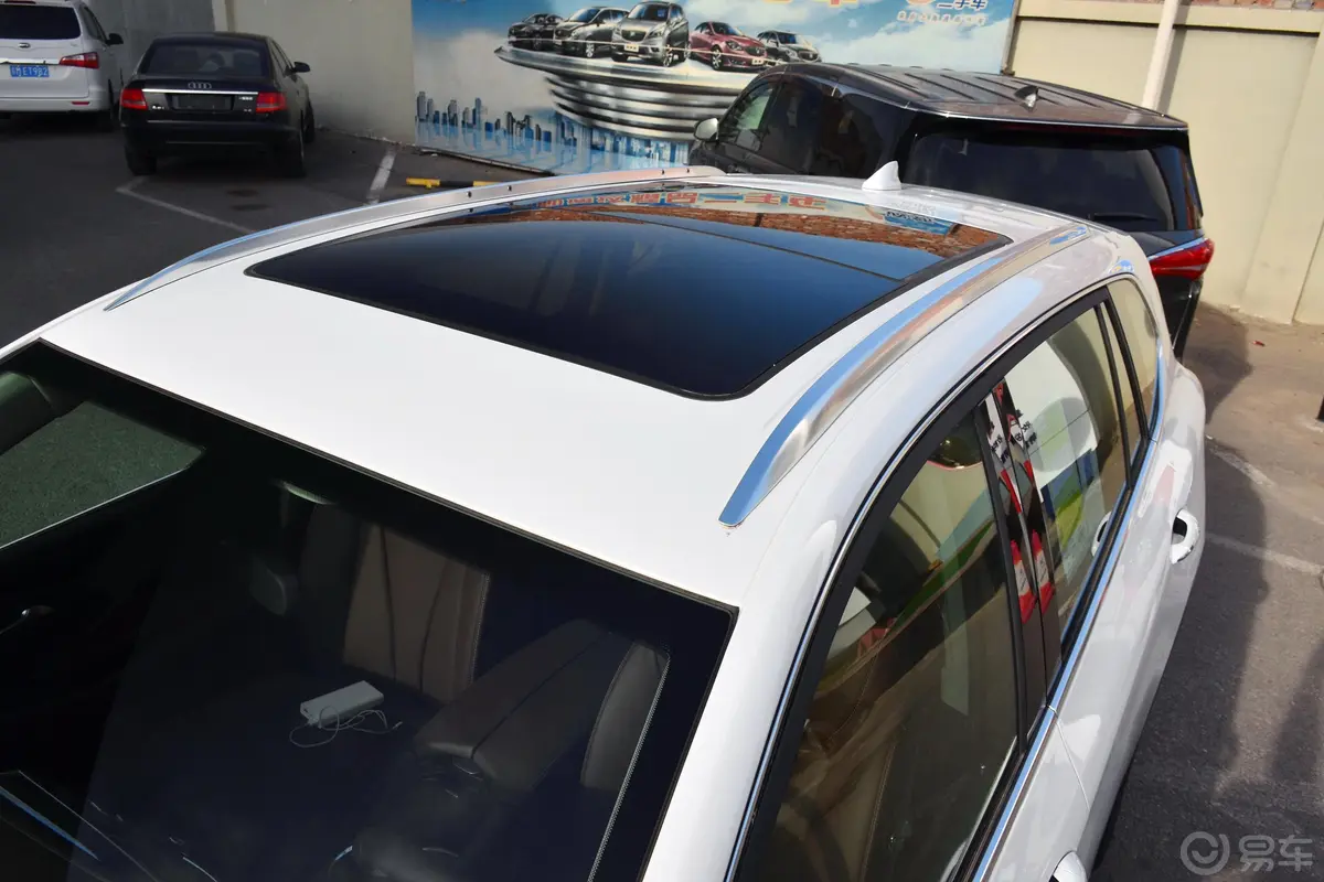 昂科威20T 双离合 两驱 豪华版 国VI天窗