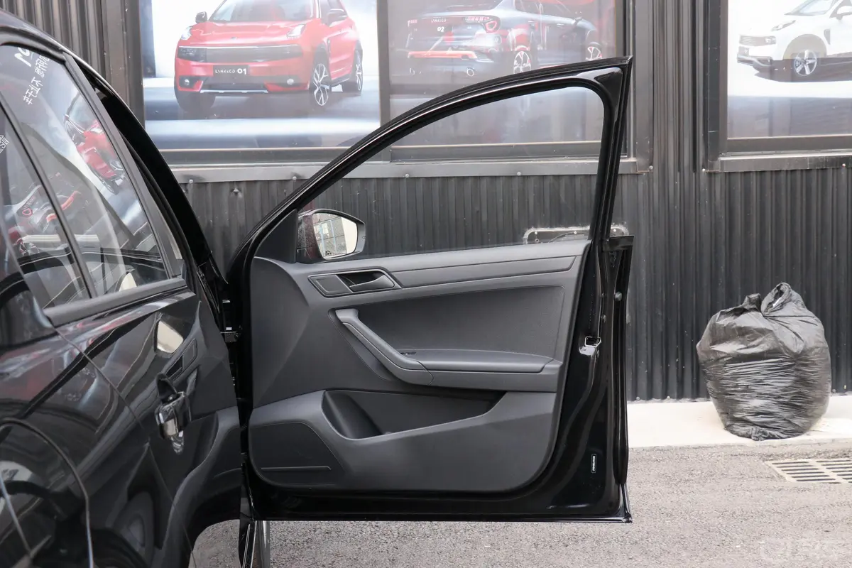捷达梦想版 1.5L 手动 舒适版副驾驶员车门