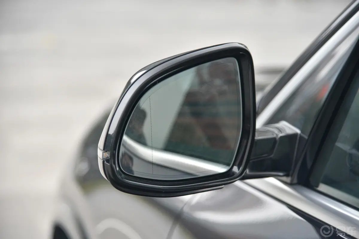 宝马X5(进口)xDrive40i M运动套装后视镜镜面