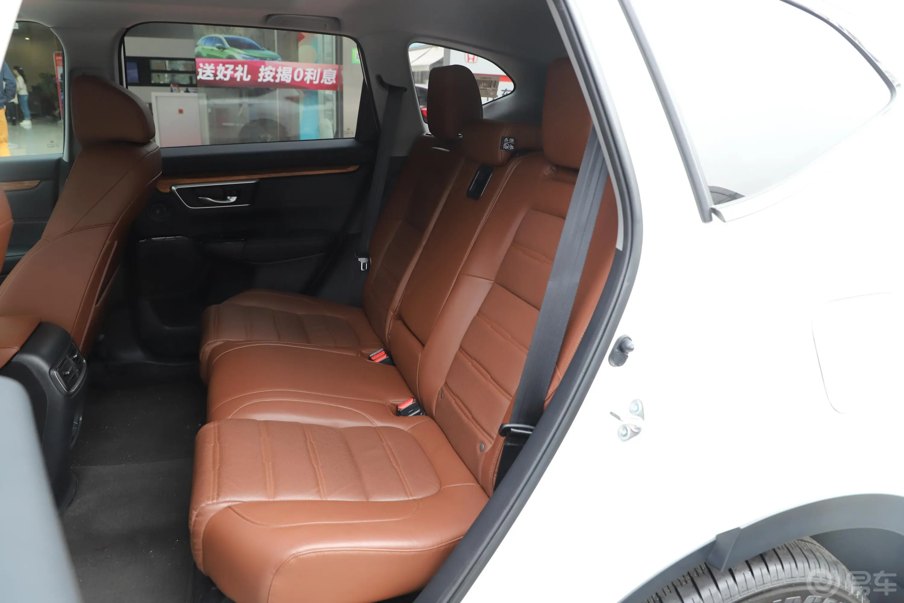 本田CR-V混动 2.0L 两驱 净驰版 国V后排座椅