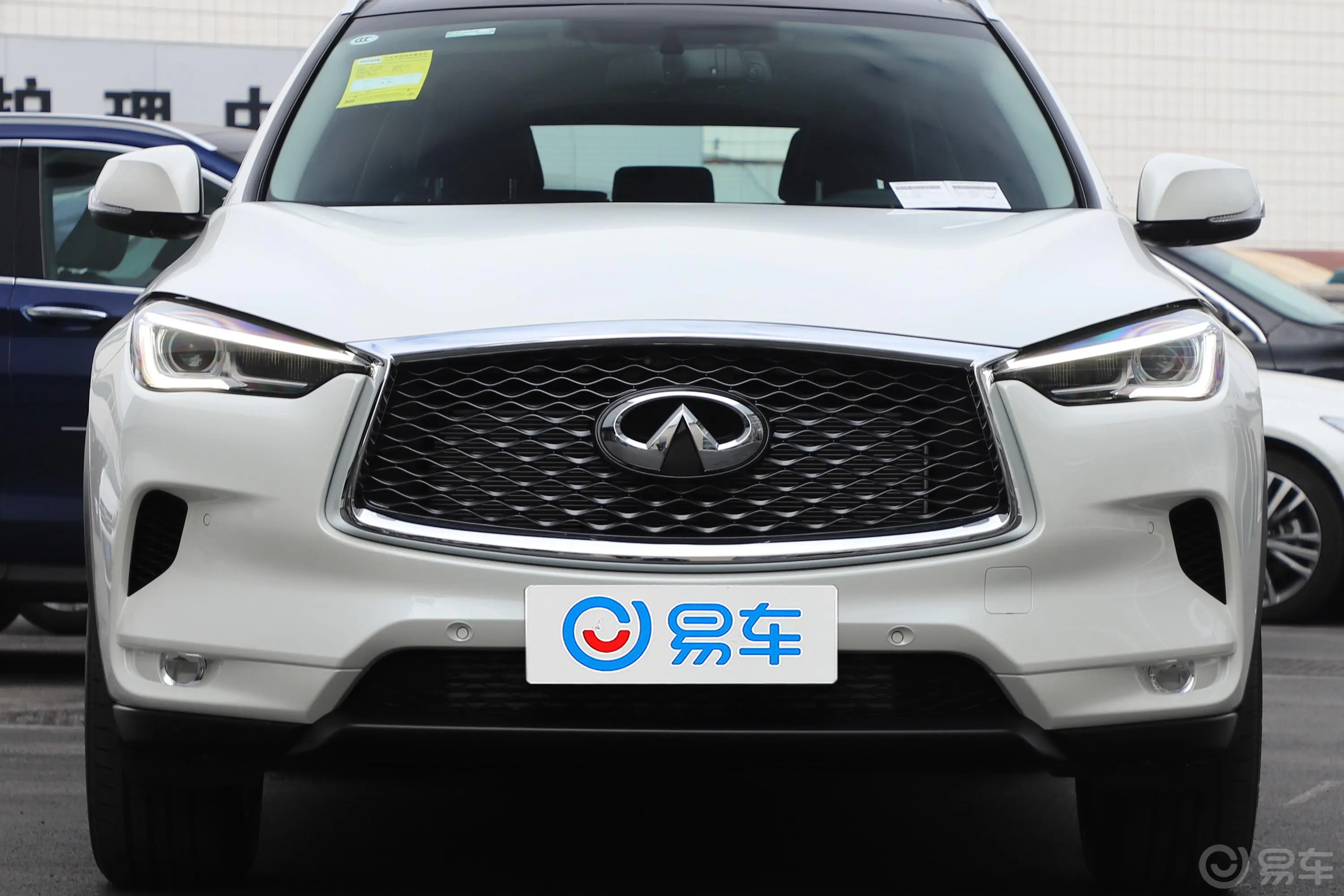 英菲尼迪QX502.0T 两驱 时尚版外观