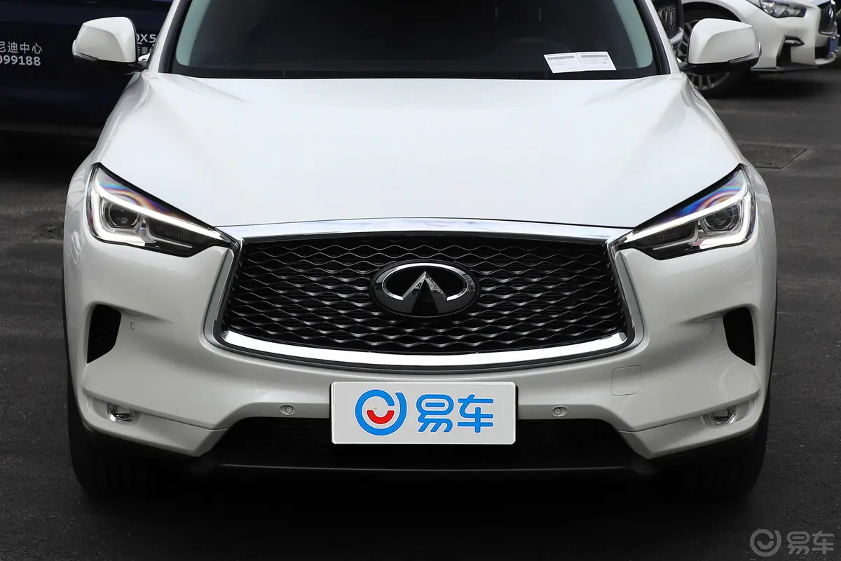 英菲尼迪QX502.0T 两驱 时尚版外观