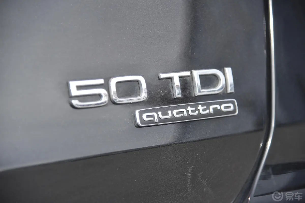 奥迪A6奥迪A6 Avant 50 TDI quattro 海外版外观