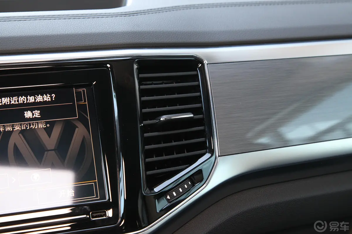 途昂380TSI 四驱 舒适版内饰