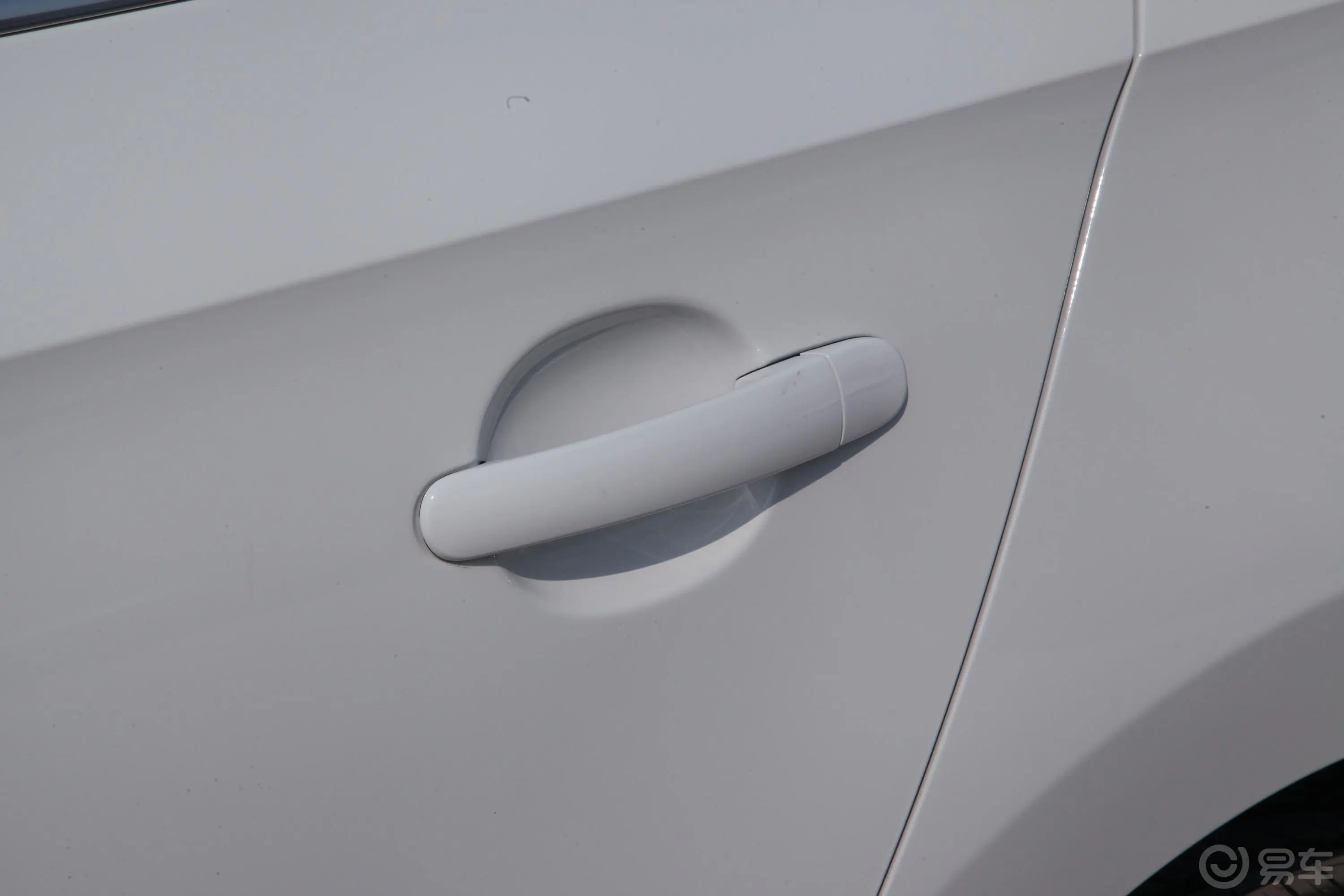 桑塔纳1.5L 自动 舒适版驾驶员侧后门把手