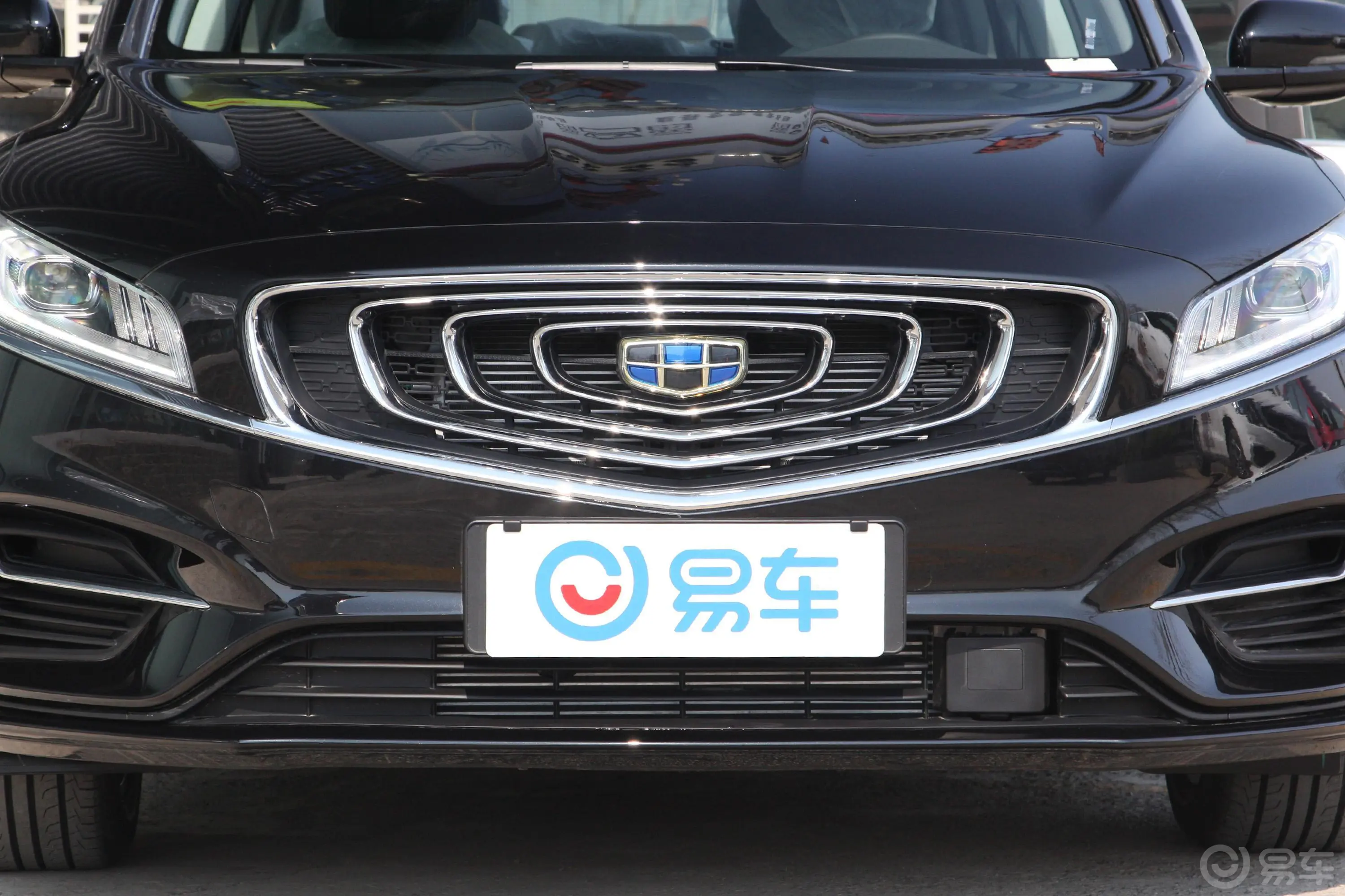 博瑞PHEV1.5T 双离合 耀享版外观