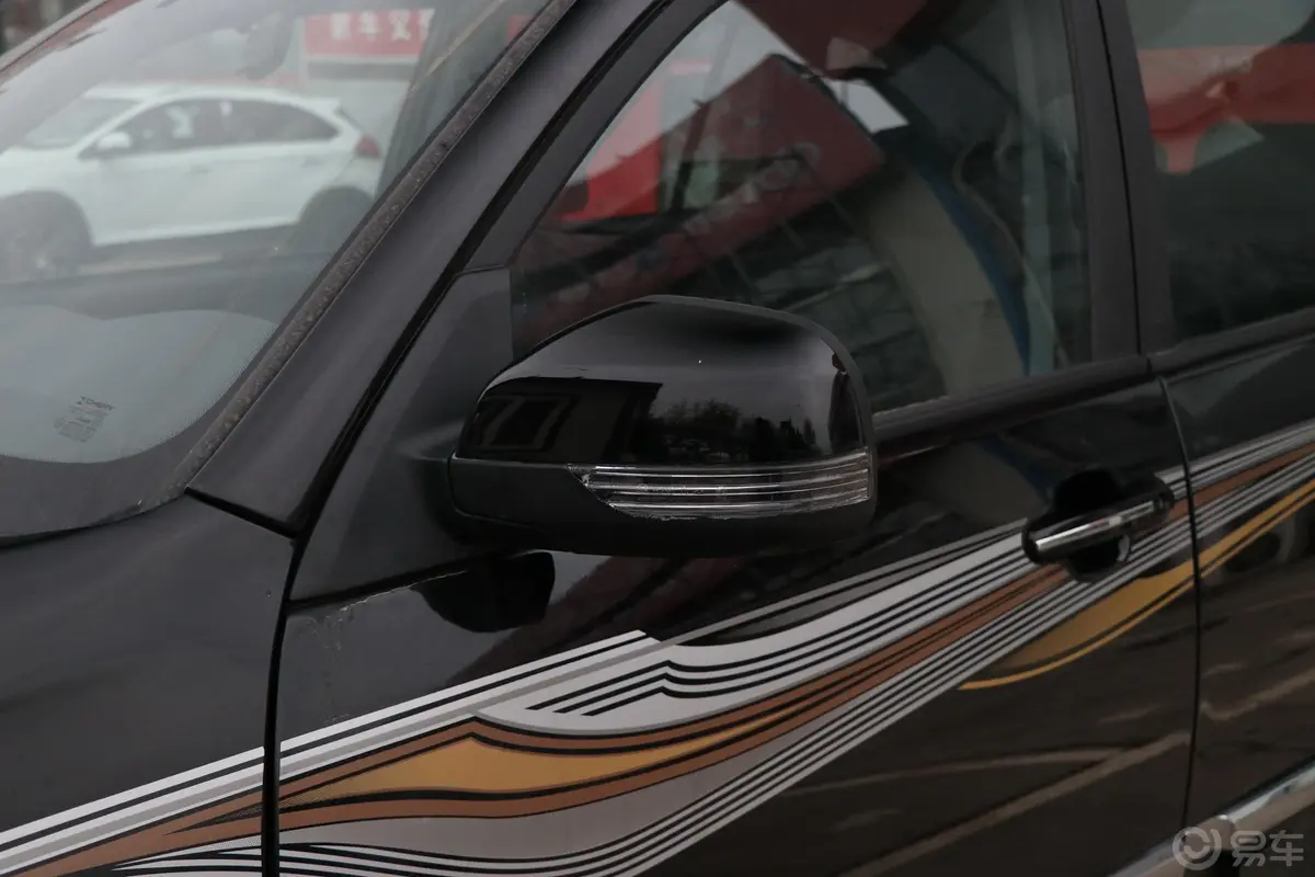瑞虎3经典版 1.6L CVT 舒适版主驾驶后视镜背面