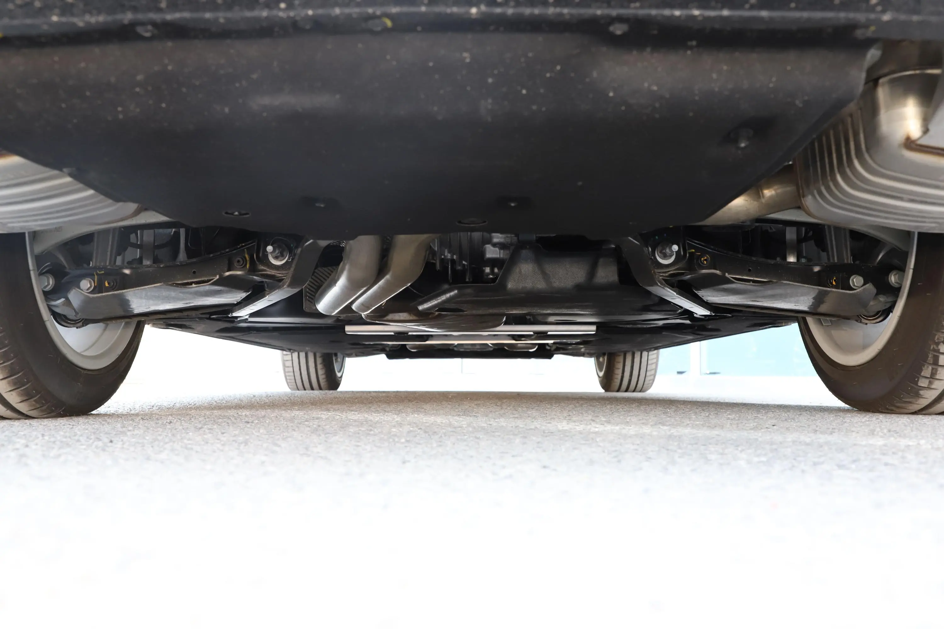 奥迪A8A8L 50 TFSI quattro 舒适型后悬架整体