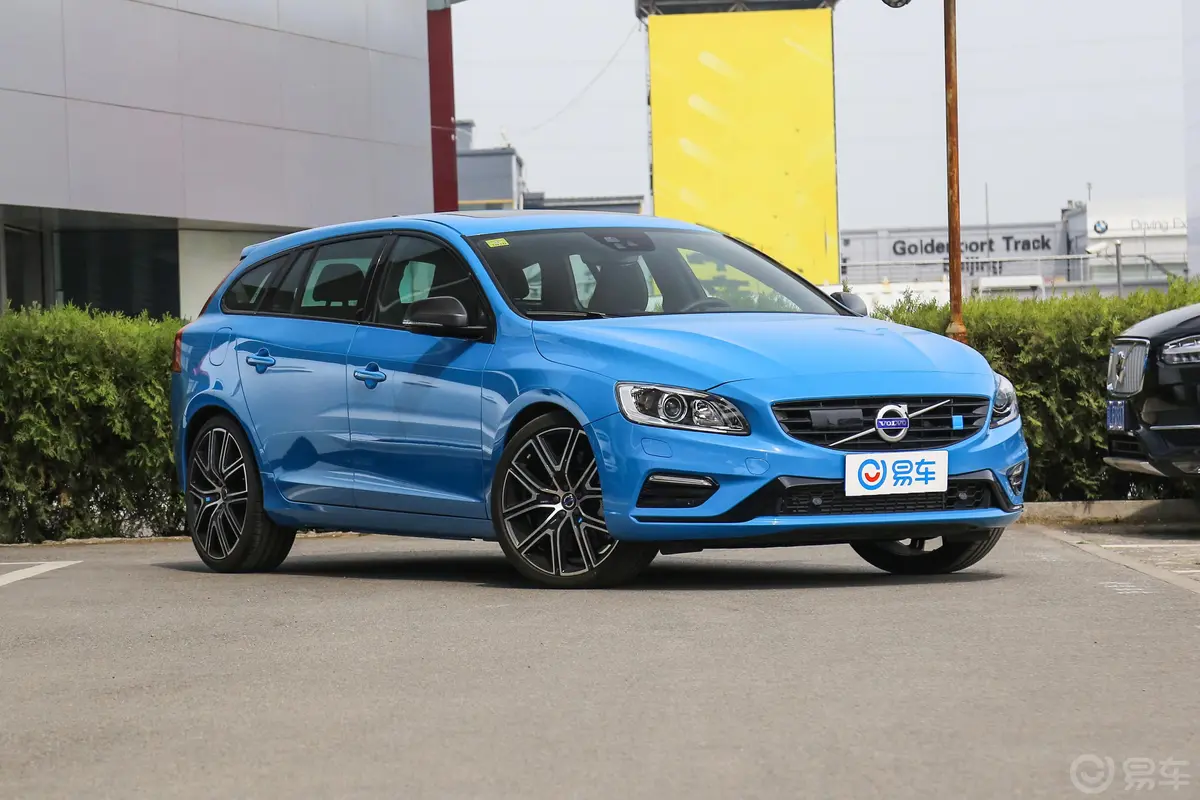 沃尔沃V60Polestar 国V侧前45度车头向右水平