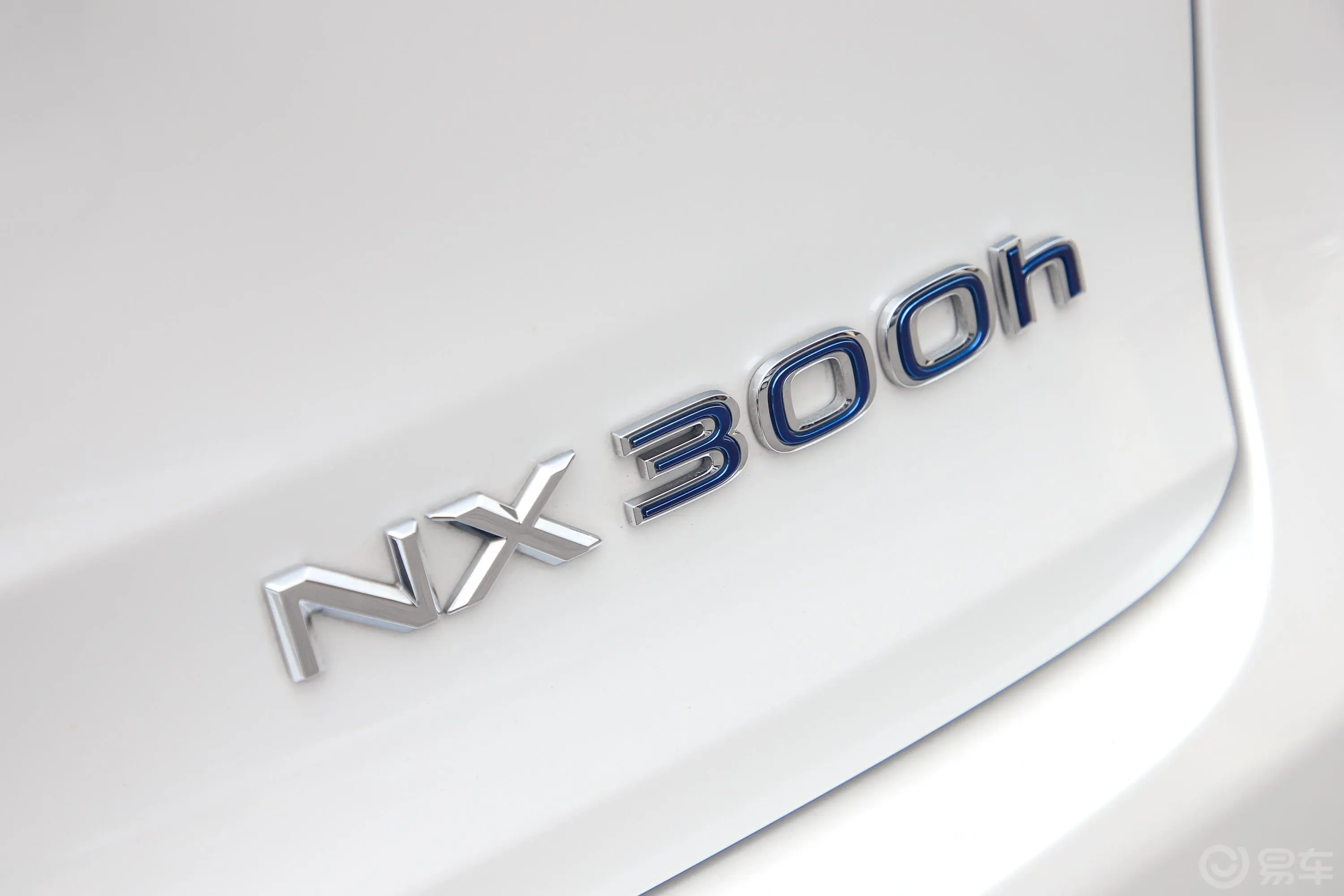 雷克萨斯NX300h 锋尚版 国V外观