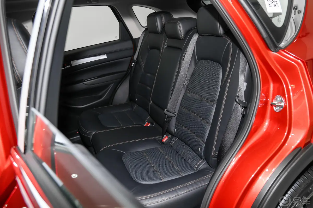 马自达CX-5云控版 2.0L 手自一体 两驱 智享版 国V后排座椅