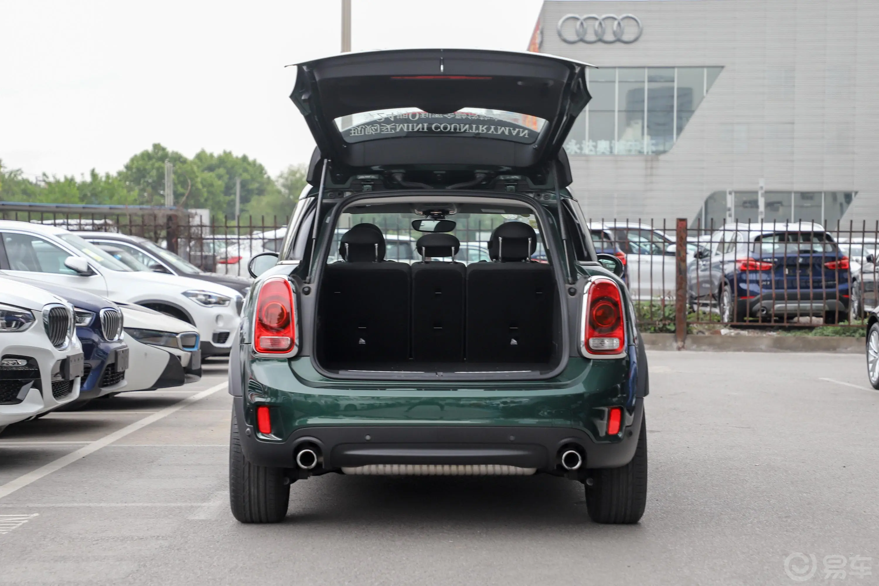 MINI COUNTRYMAN2.0T COOPER S ALL4 经典派空间