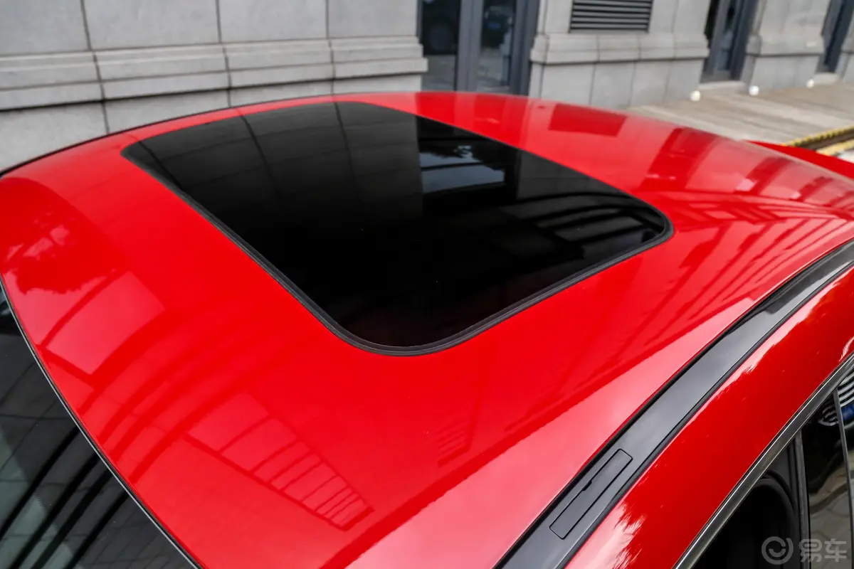 奔驰GT AMGAMG GT 53 4MATIC+ 四门跑车天窗