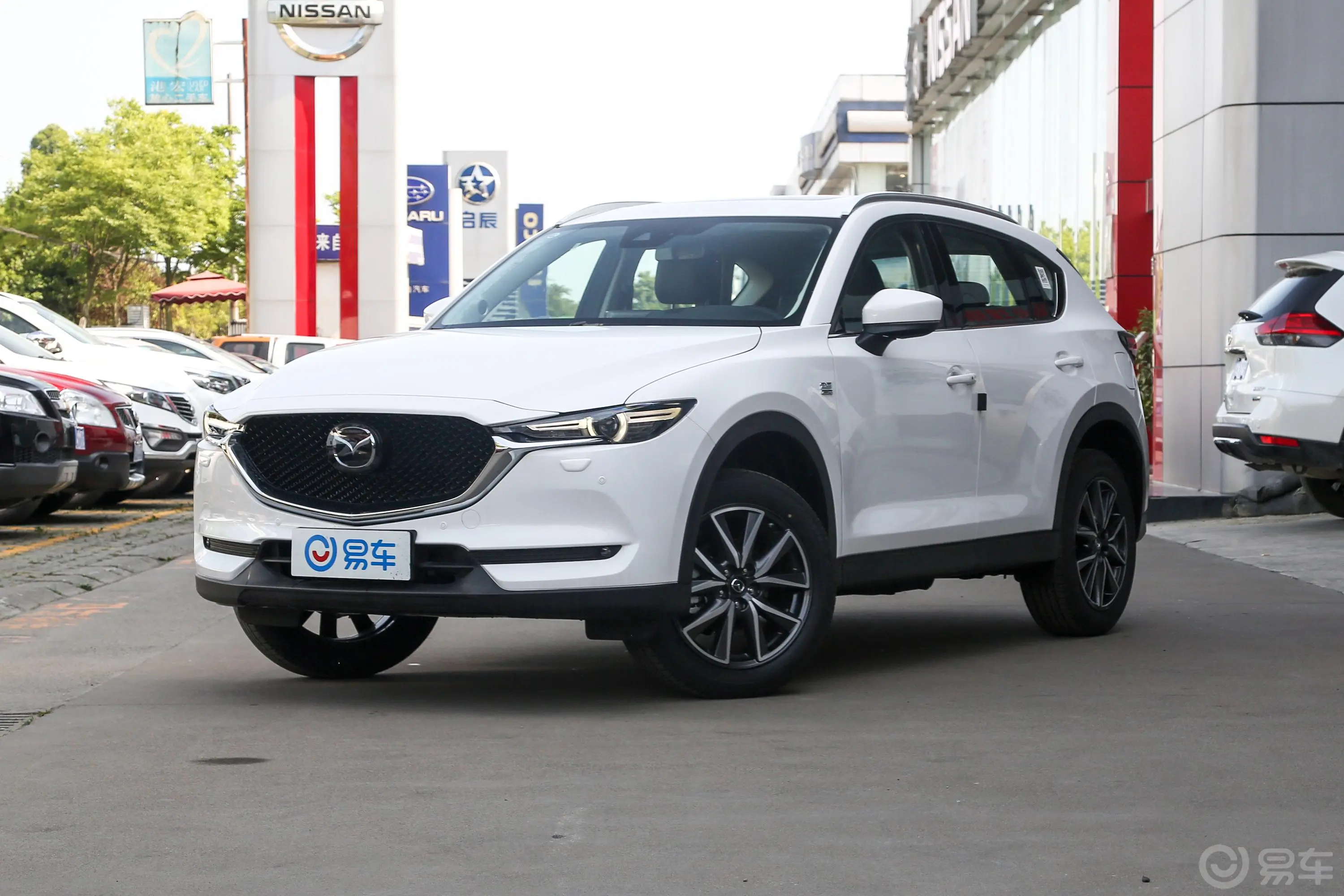 马自达CX-5云控版 2.5L 手自一体 四驱 旗舰版 国V侧前45度车头向左水平