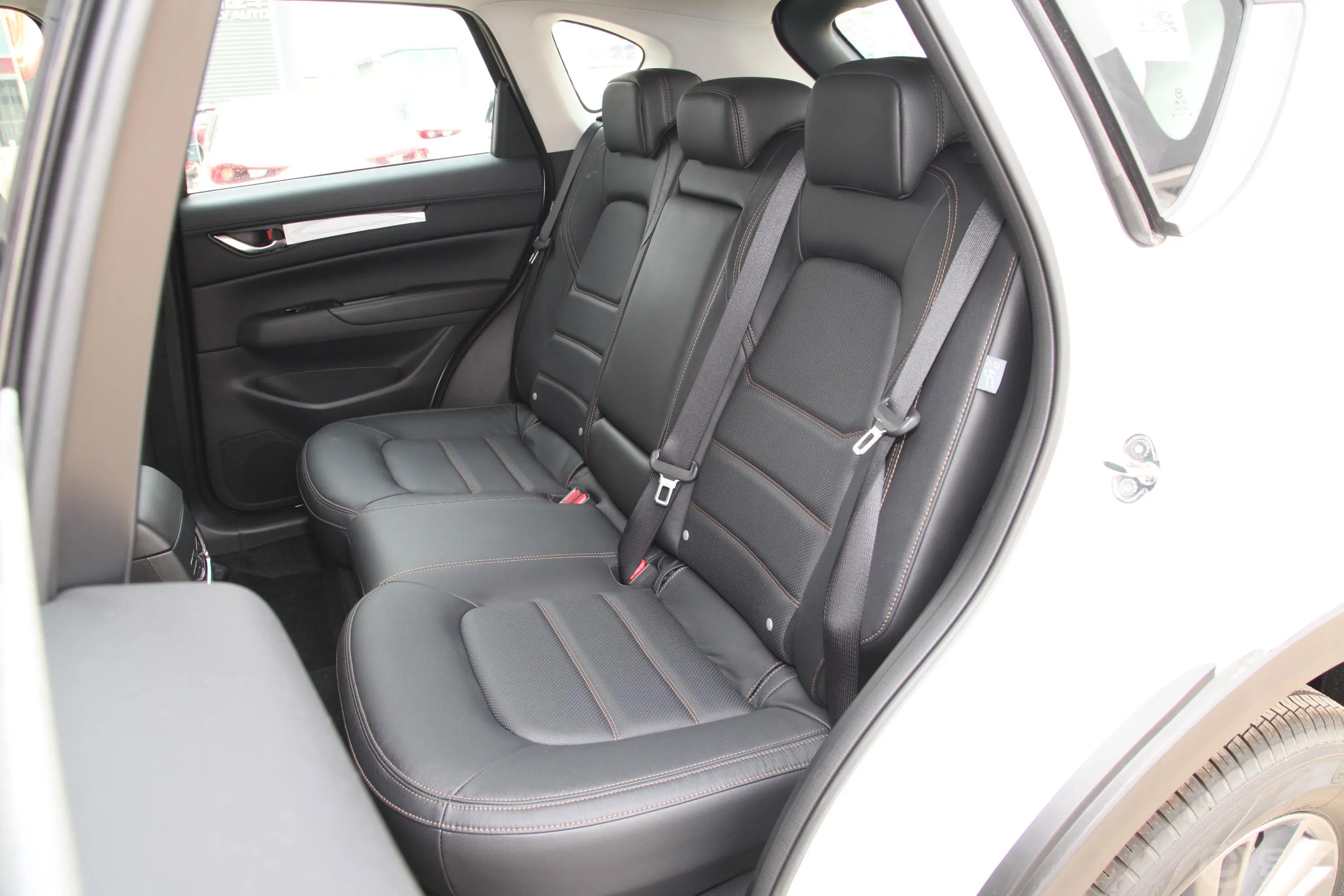马自达CX-5云控版 2.0L 手自一体 两驱 智享版 国VI后排座椅