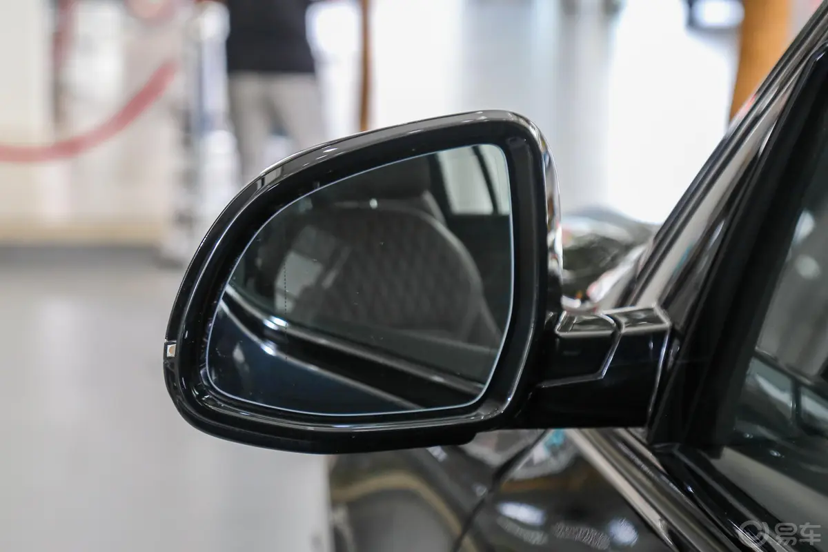 宝马X7xDrive40i 尊享版 M运动套装后视镜镜面