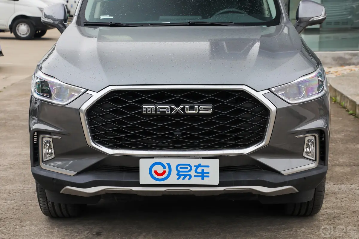 上汽大通MAXUS D902.0T 手自一体 四驱 天狼星 国V外观