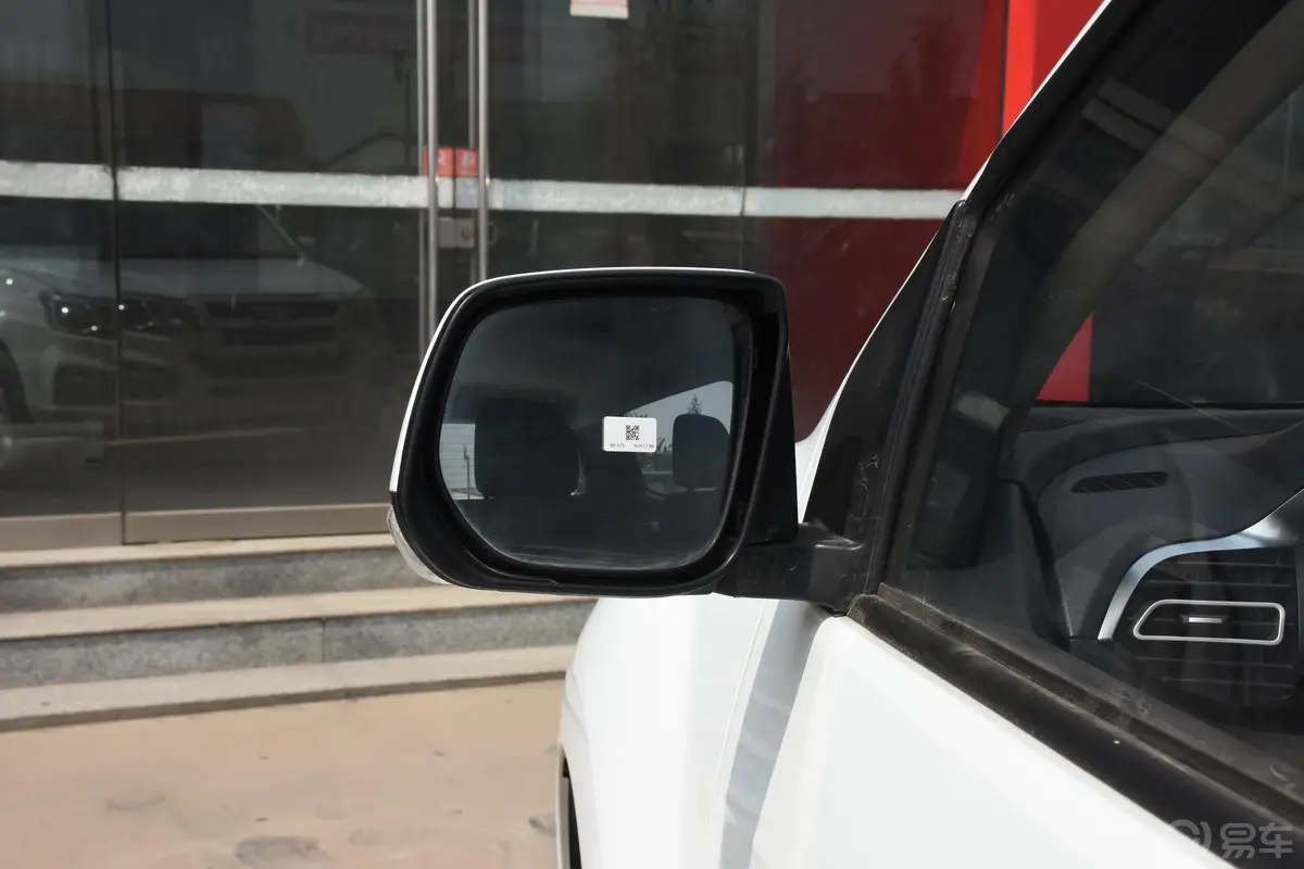 瑞迈S标轴版 2.0T 手动 两驱 豪华款 汽油 国V后视镜镜面