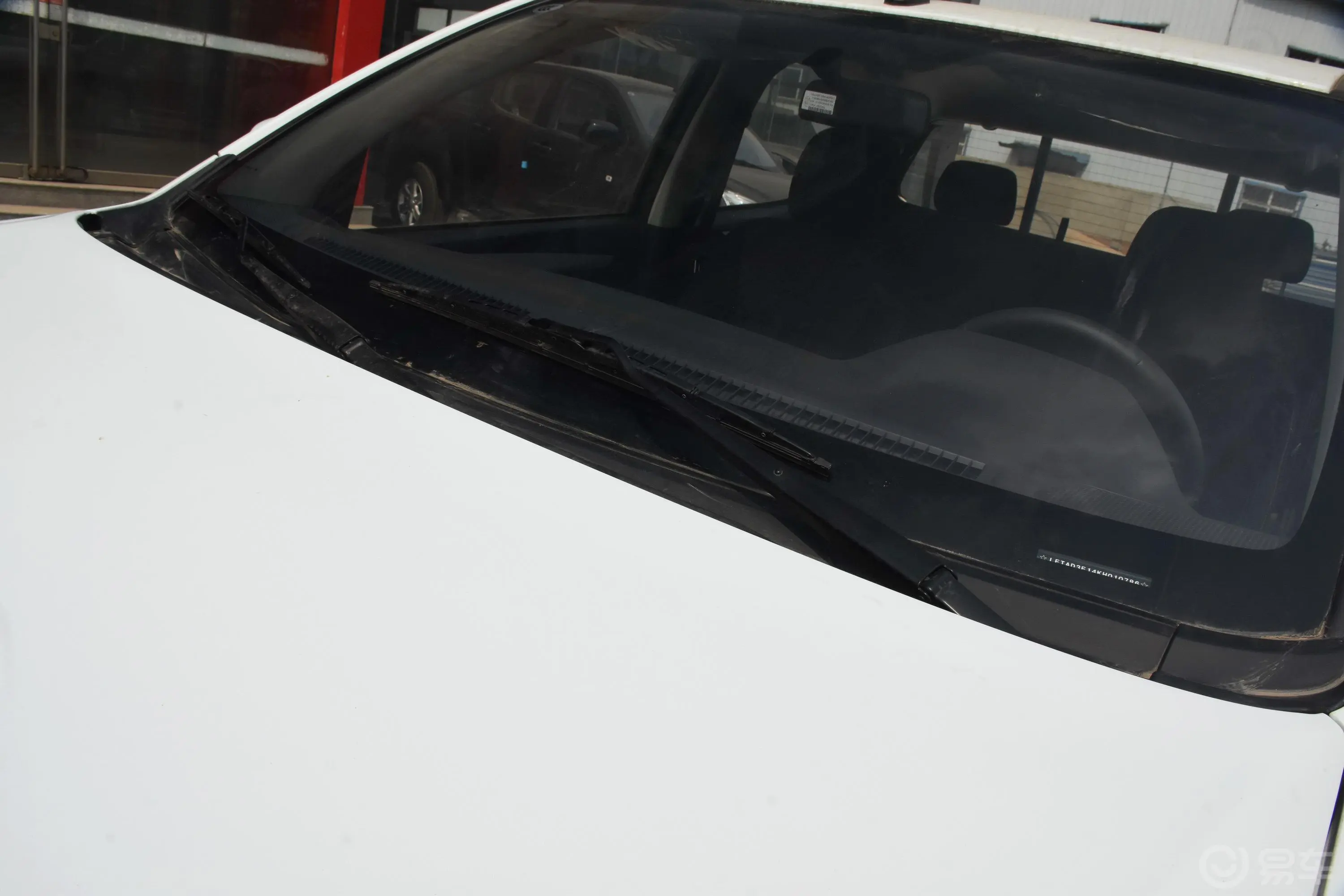 瑞迈S标轴版 2.0T 手动 两驱 豪华款 汽油 国V雨刷器