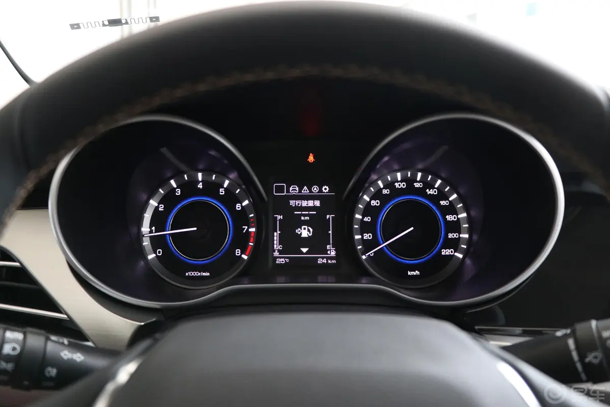 逸动高能版 1.6L GDI 手动 争锋型 国VI仪表盘